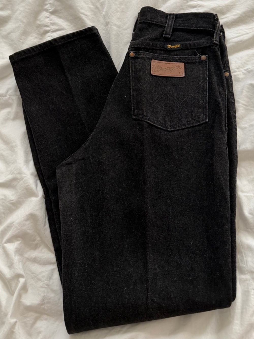 Vintage Wrangler Women’s Black High Rise Straight Leg Denim Jeans